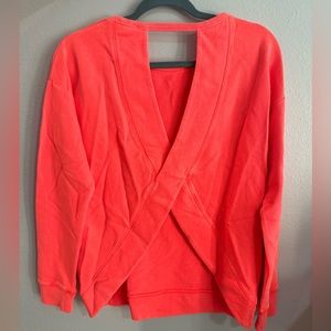 Lilly Pulitzer Luxletic Biscaya Pullover in Cayenne Coral!